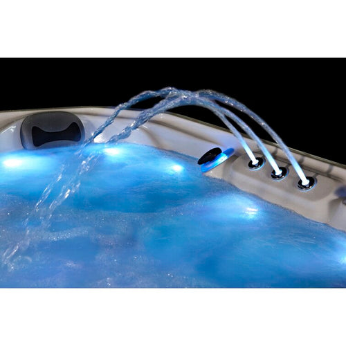 76 – Jet Acrylic Square Hot Tub with Ozonator